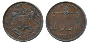 Copper ½ Anna, 1834, coat of Arms on obv., Scales on rev. with date AH 1249 (Prid 213, KM 