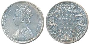 Victoria Empress, Silver Rupee, 1882, Bombay Mint, A3 / IV / Dot, (Prid 159). Very Fine+, 