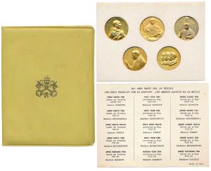 Vatican, Gold Gilt Pope Medallions (5), ’The Holy Years Of The Xx Century’. Within a plast