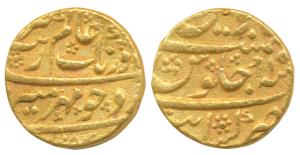 Aurangzeb, Gold Mohur, 11.1g, Khambayat Mint, RY15 (KM 315.27). Very Fine+, Scarce.