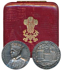 Edward Prince of Wales Investiture Medal 1911, Silver, 22.15g, obv. bust of Edward three q