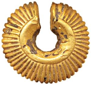 Gold Jewellery (c. 100-300 AD), 8.45g, a small circular ear ornament with serrations acros