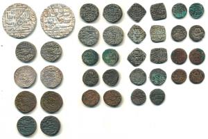 19 Different Copper Ganis of Muhammad bin Sam, Firuz Shah Tughluq, Ghayas ud din Balban, Q