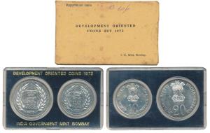 1973 Uncirculated Set, Grow More Food, set of 2, Rupees 10 and 20. The outer cover slightl