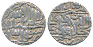 Akbar, Silver Rupee, 11.33g, Jaunpur Mint, AH 979, Kalima type, (KM 80.10). Very Fine+.
