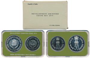 1979 Uncirculated Set, Happy Child Nation’s Pride, set of 2, Rupees 10 and 50. In near imm