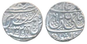 Najibabad Mint, Silver Rupee, 11.06g, in the name of Shah Alam II, vertical fish on rev., 