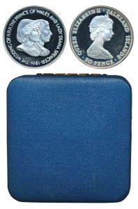 Falkland Islands, Queen Elizabeth II, Silver 50 Pence, 28.28g, rev. wedding of Prince of W