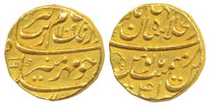 Aurangzeb, Gold Mohur, 10.87g, Dar ul-Khilafat Shahjahanabad Mint, AH 1109/41 (KM 315.42).