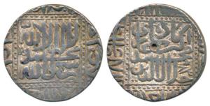 Akbar, Silver Rupee, 11.23g, Ahmedabad Mint, AH 983, Kalima type, (KM 80.2). Very Fine.