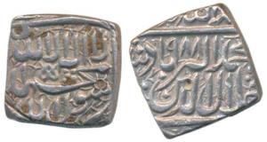 Akbar, Silver Square Rupee, 11.26g, Jaunpur Mint, AH 988, Kalima type, slight traces of mi