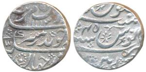 Aurangzeb, Silver Rupee, 11.39g, Machlipattan Mint, AH 1113/45 (KM 300.55). Very Fine+, Sc