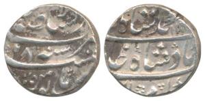 Muhammad Shah (AH 1131-1161, 1719-1748 AD), Silver Rupee, Lahore Mint, AH 1152/28 (KM 436.