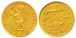 Gold ½ Mohur (Ashrafi), 1819, obv. a lion holding a Crown in its hand to left, rev. Persia