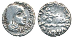 Satavahanas, Gautamiputra Sri Yajna Satakarni, Silver Drachma, 2.10g, bust of the ruler to
