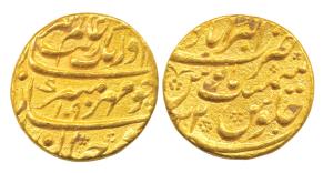 Aurangzeb, Gold Mohur, 10.91g, Akbarabad Mint, AH 1090/22, mint name at top on rev. (SA 31