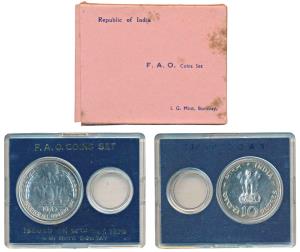 1970 Uncirculated Set, Food For All, Rupees 10. In immaculate condition, within original p