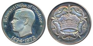 Edward Duke of Windsor, Silver Medal, 26.47g, 1894-1972, crown on rev. Mint State, within 
