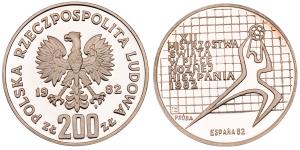 Poland, Silver 200 Zlotych, 17.36g, 1982, World Soccer Championship Games in Spain, (Y# 13