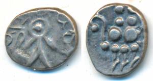 Paramaras of Vidarbha, Bhojadeva, Silver Dramma, 0.58g, lion on obv, rev standing human fi