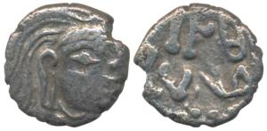 Rashtrakutas (c. 800-900 AD), Silver Dramma, 0.32g, obv. bust of the king facing right, re