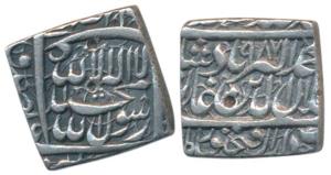 Akbar, Silver Square Rupee, Dar us-Sultanate Fathpur Mint, AH 987, Kalmia type (KM 82.2). 