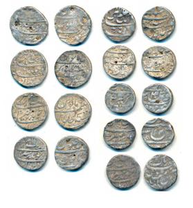 Aurangzeb, Silver Rupee (9), Surat Mint (6) including one Bandar-i-Mubarak Surat; Akbarnag