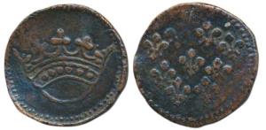 Bronze ½ Fanon, 4.15g, obv. a large crown, rev. 9 fleur-de-lis, no date, issue of 1723 (KM