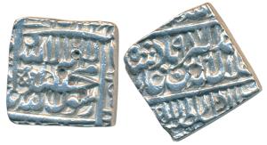 Akbar, Silver Square Rupee, 11.3g, Dar us-Sultanate Lahore Mint, AH 987, Kalima type, (KM 