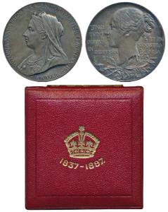 Victoria’s Diamond Jubilee Medal, Silver, 85.36g, 1837-1897, matured bust of the Queen to 