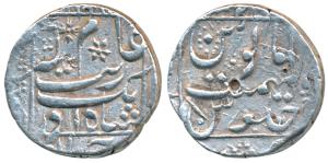 Aurangzeb, Silver Rupee, 11.51g, Junagarh / Junagadh Mint, AH 1093, legend within square a