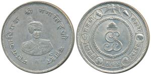 Ganga Singh, Silver Rupee, 12.96g, obv. portrait of the ruler, rev. coat of arms of the st