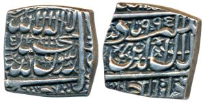 Akbar, Silver Square Rupee, 11.39g, Dar-ul-Sultanate Ahmedabad Mint, AH 995, Kalima type (