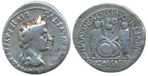 Roman, Augustus (27 BC-14 AD), Silver Denarius, 3.5g, obv. CAESAR AVGVSTVS DIVI F PATER PA