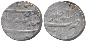 Shah Alam Bahadur, Silver Heavy Rupee, 12.11g, Akbarnagar Mint, RY 6 (KM 347.2). Fine+, Ra