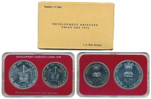 1976 Uncirculated Set, Food and Work for All, set of 2, Rupees 10 and 50. In immaculate co
