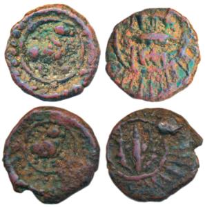 Vishnukundin Dynasty, Copper base alloy ¼ Unit, (2), 1.96g, bull facing right within dotte