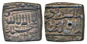 Akbar, Silver Square Rupee, 11.32g, Ahmedabad Mint, AH 992, Kalima type, (KM 82.1). Very F