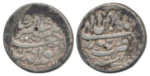 Jahangir, Silver Rupee, 11.29g, Lahore Mint, Month Bahman, RY 7, ornamental border (KM 145