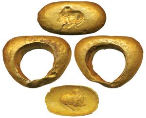 Northern India —Uninscribed Gold signet Ring with depiction of a recumbent bull, (c. 300 -