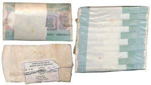 Rupee 5 bundles (10), signed Bimal Jalan, 390001 to 391000, Total of 10 Bundles. Within or
