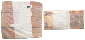 Rupees 10 bundles (10), Fancy Number Ream, signed Y. V. Reddy, 000001, 000101, 000201 and 