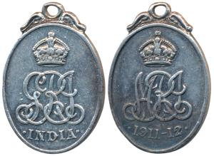 Visit of George V & Mary to India, Silver Medal, obv. initials of the ruler GRI surmounted