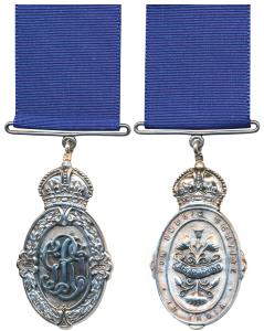 Kaiser-i-Hind Medal, George V, Silver, an oval badge surmounted by the imperial crown, the