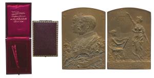 George V and Queen Mary Coronation, Bronze plaque, conjoined bust of King George V and Que