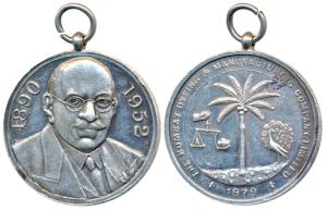 The Bombay Dyeing and Manufacturing Company Limited, Silver Medal, 1952. With suspension r