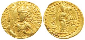 Kushanas, Huvishka (c. 152-190 AD), Gold Dinar, 7.86g, Obverse: nimbate, diademed and crow