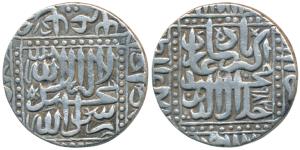 Akbar, Silver Rupee, 11.17g, Dar al-Sultanate Ahmedabad Mint, AH 983, Kalima type, legend 