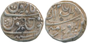 Aurangzeb, Silver Rupee, 11.48g, Peth?Mint, (KM Unlisted).Very Fine, Scarce. The coin has 