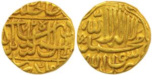 Akbar, Gold Mohur, 10.79g, Dar us-Sultanate Lahore Mint (mostly off flan), AH 972, Kalima 